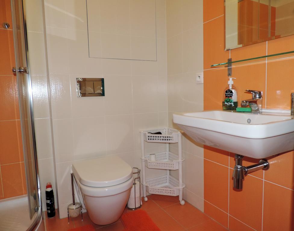 Apartment Freyova 25 Prague Luaran gambar